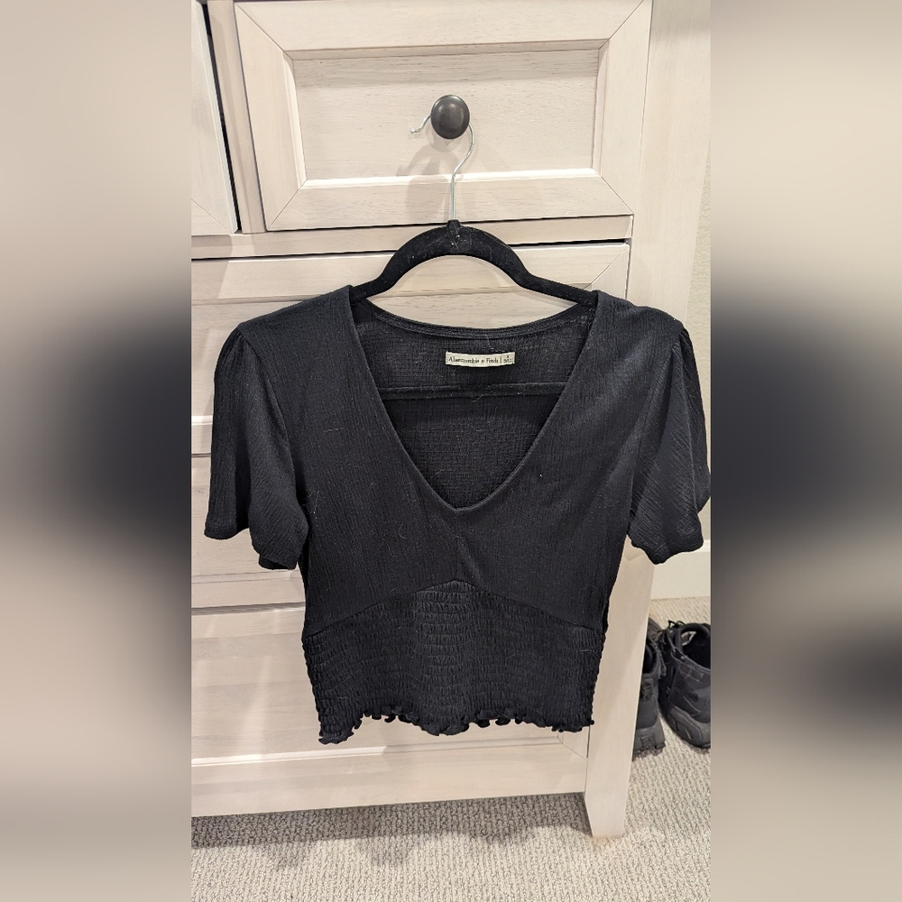 Abercrombie & Fitch Black V-Neck Top